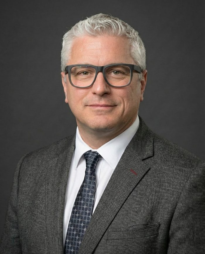 Dr. Chris Main, DO